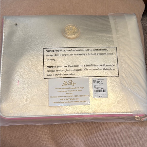Lily Pulitzer Gold Travel Organizer - Picture 1 of 1